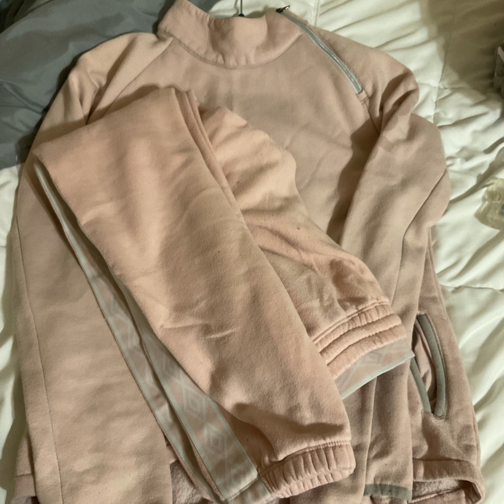 Girls matching tracksuit